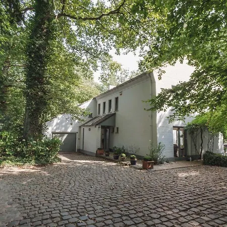 Rum i privatbostad Vieux Chenes
